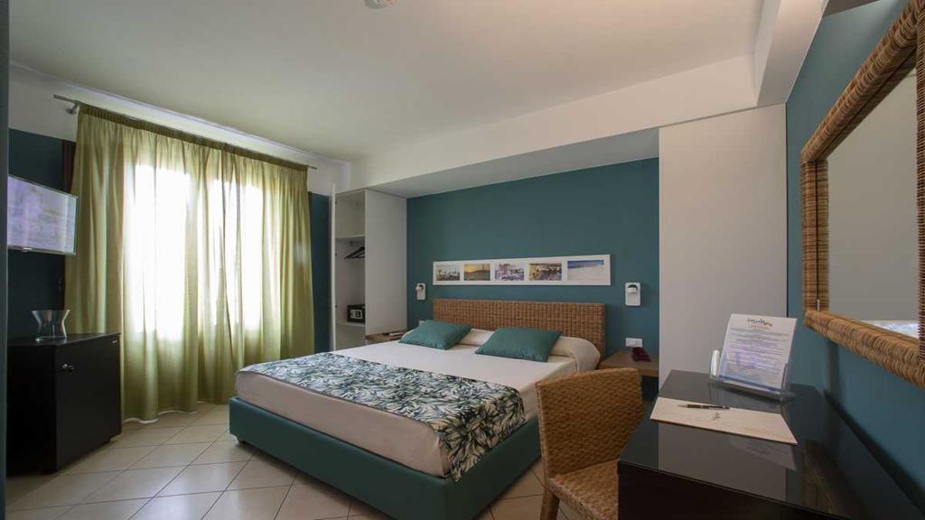 Insula Hotel Favignana Exterior photo